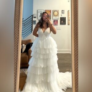 “Iris” by Vagabond Size 12 Sample Gown